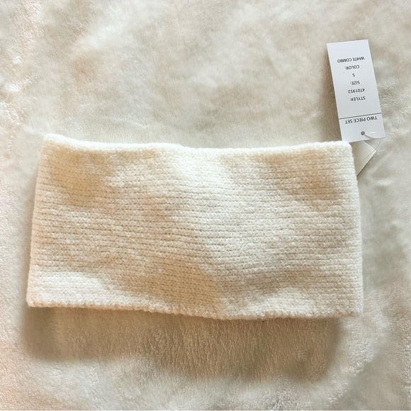 NWT Headband Beanie - Picture 2 of 3